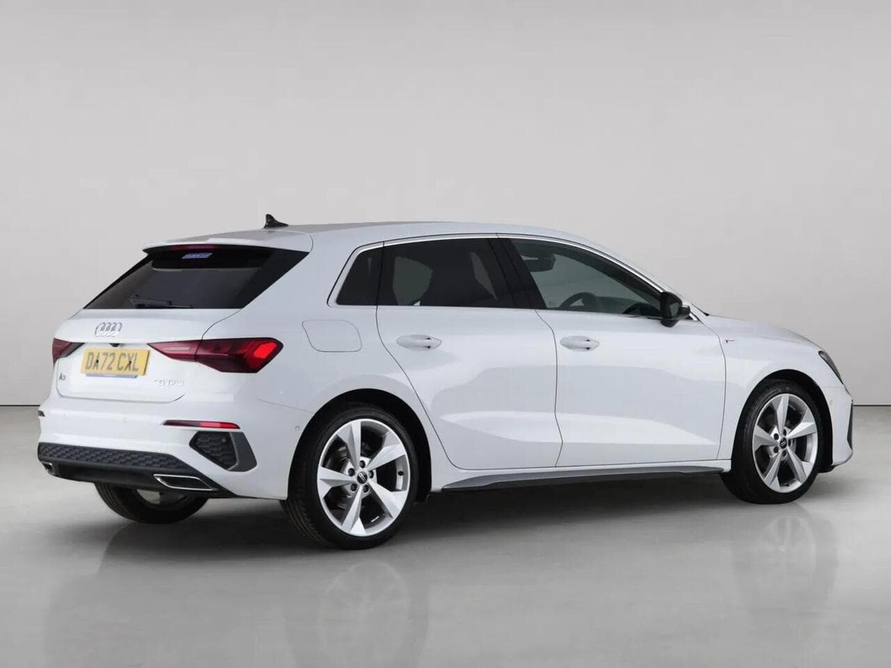 Audi A3 thumbnail Rear Right