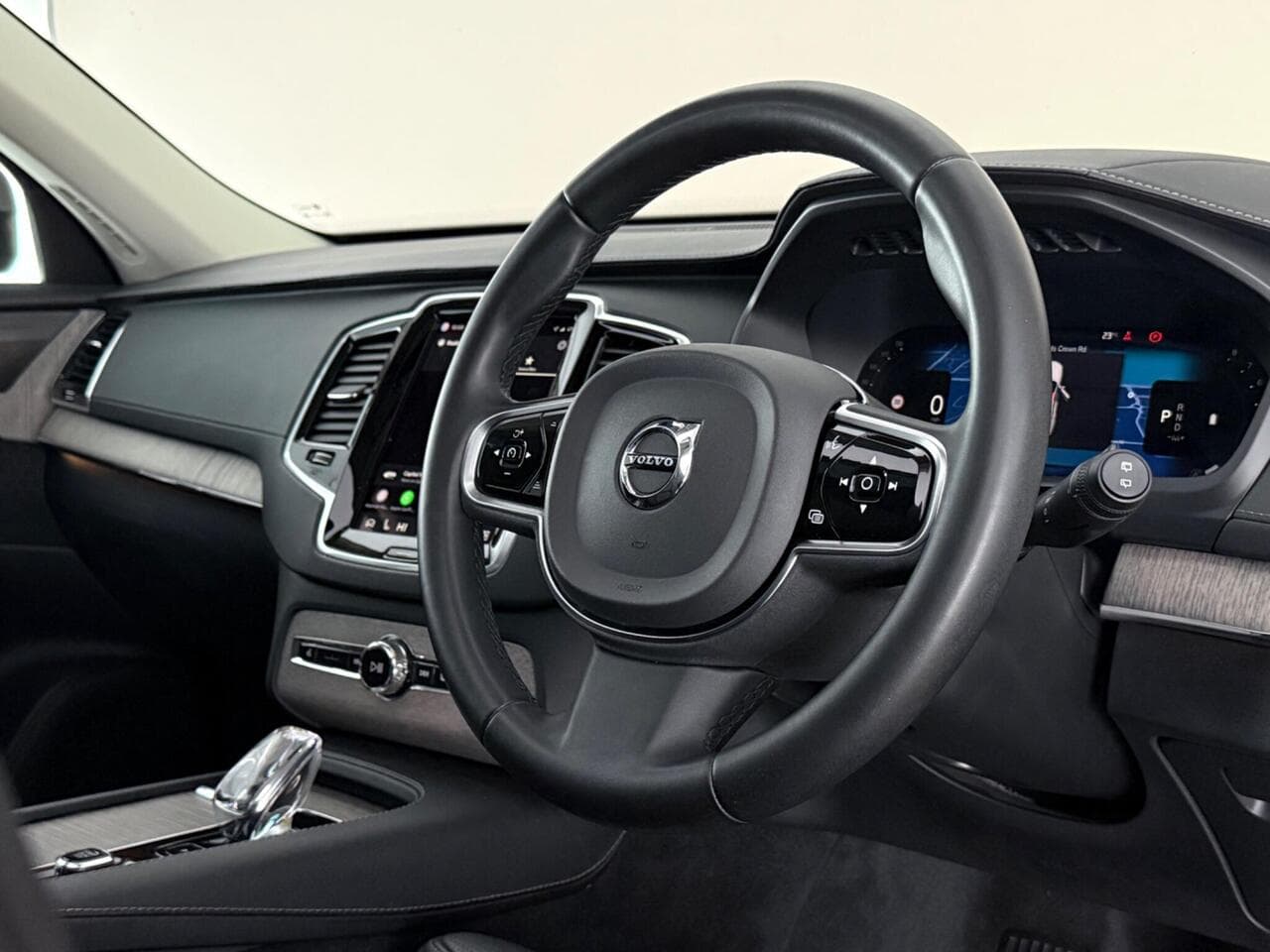 Volvo XC90 thumbnail Interior Front