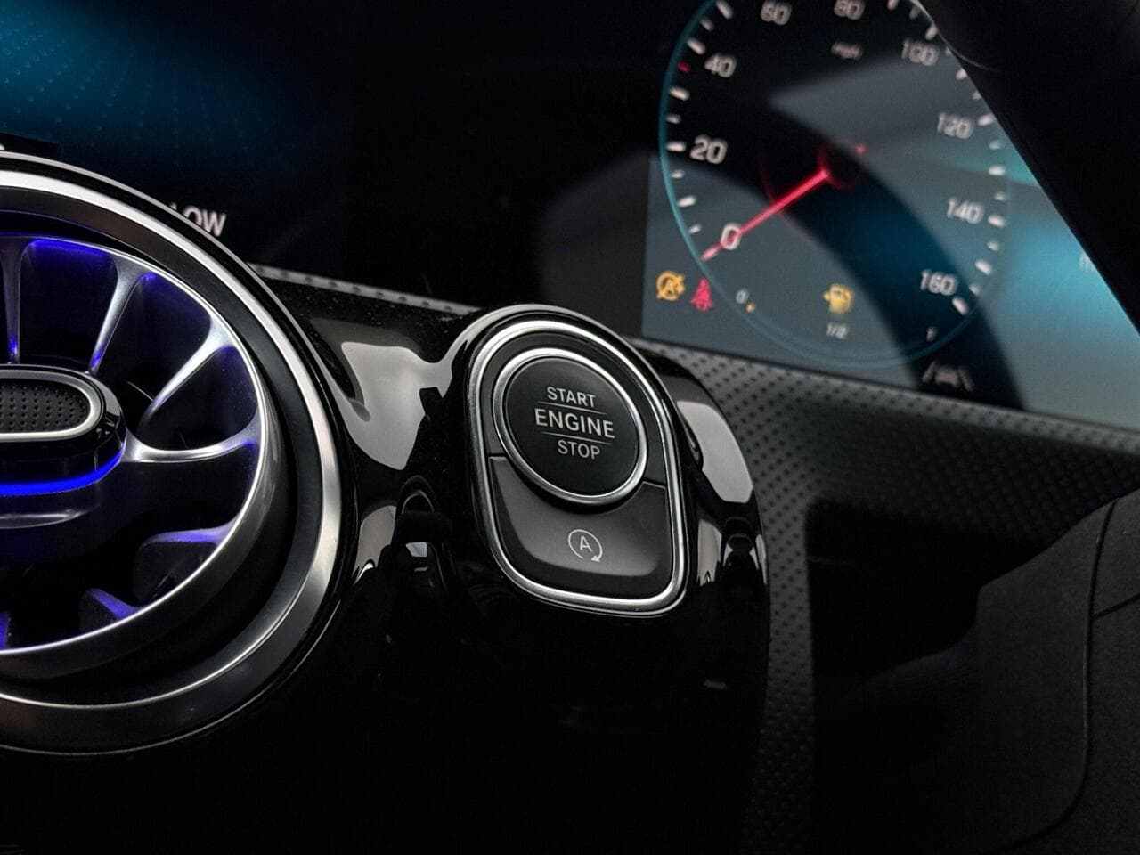 Mercedes-Benz CLA thumbnail Misc Controls