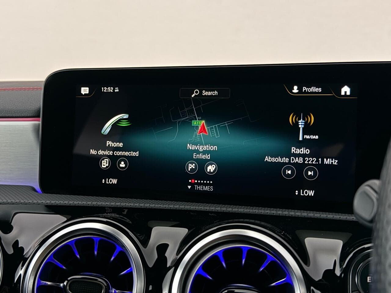 Mercedes-Benz CLA thumbnail Infotainment System