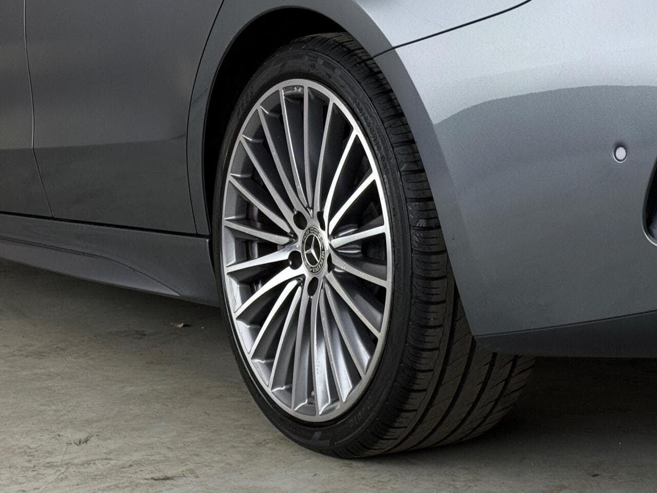 Mercedes-Benz C Class thumbnail Wheel
