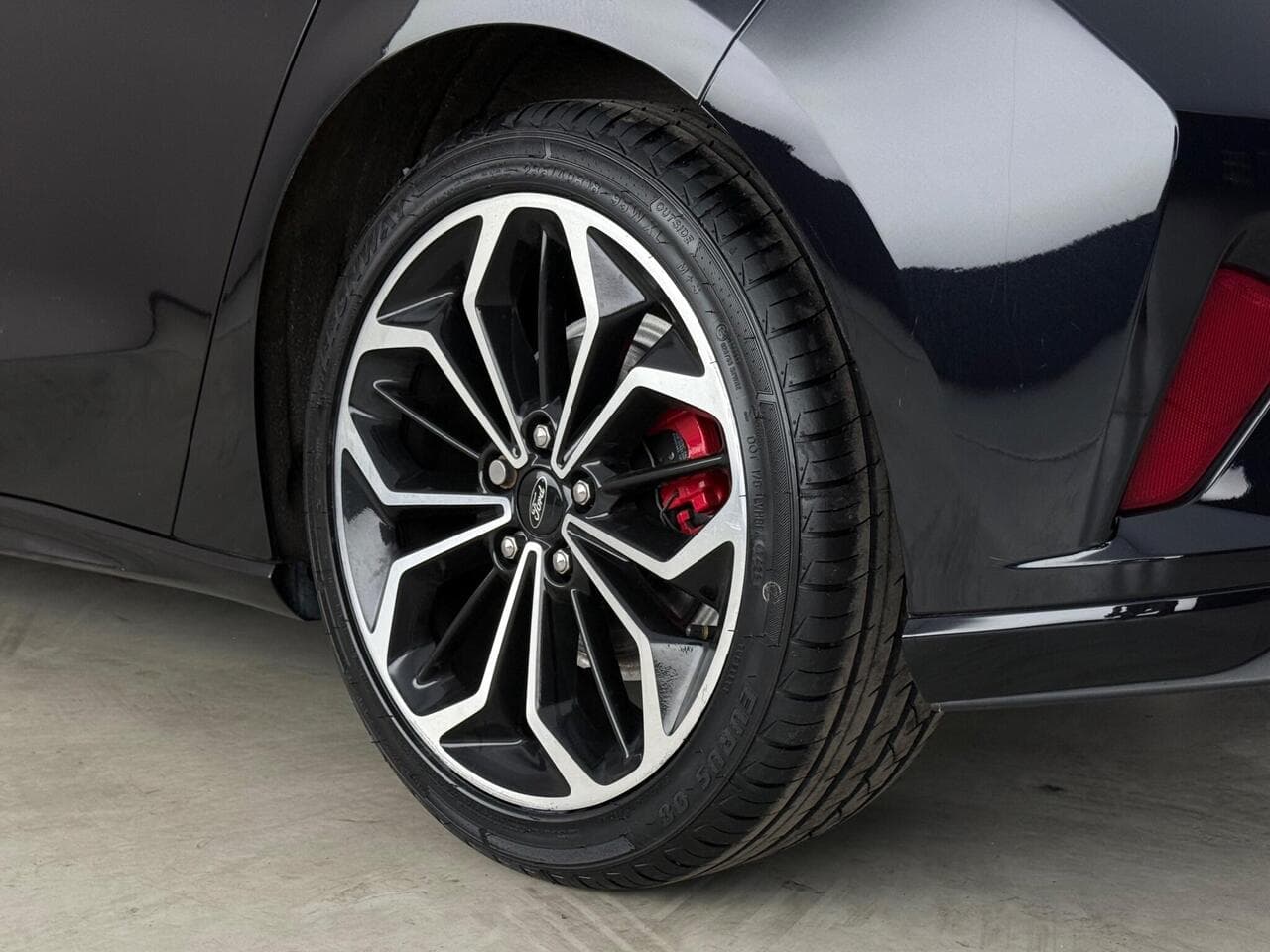 Ford Focus thumbnail Wheel