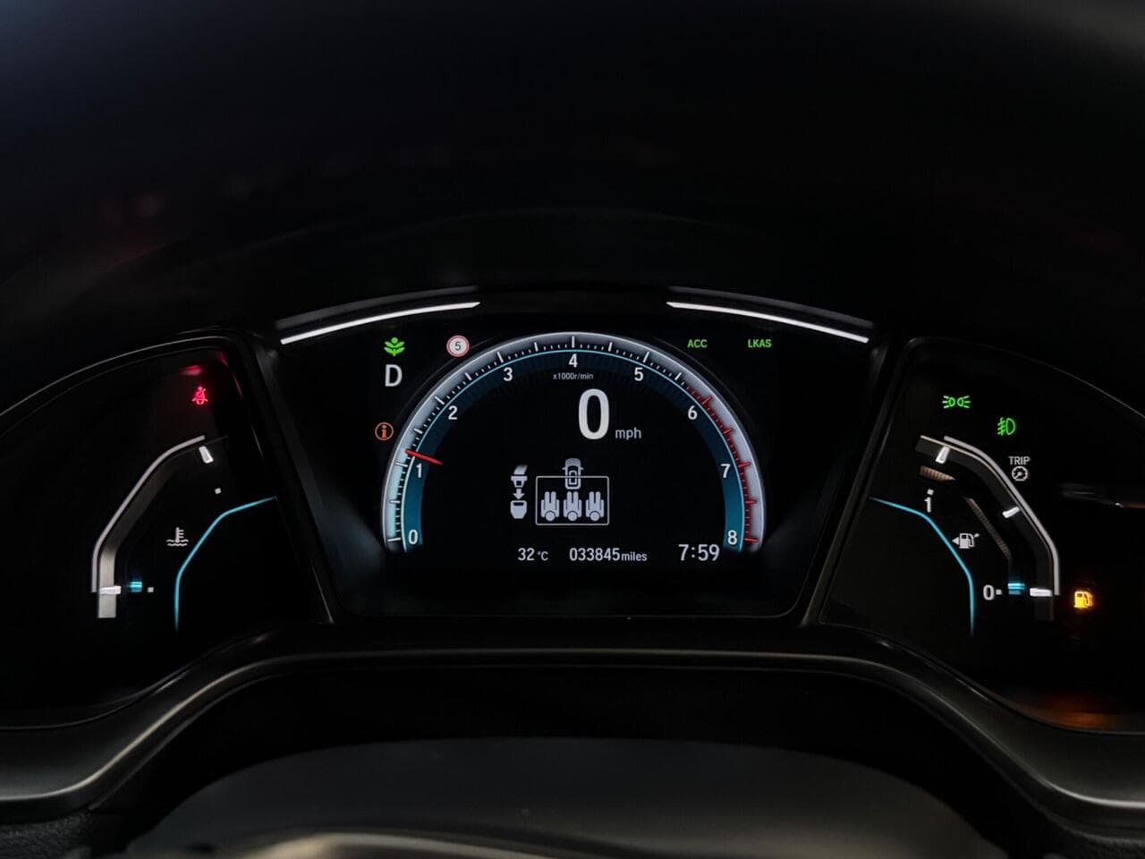 Honda Civic thumbnail Driver Instruments