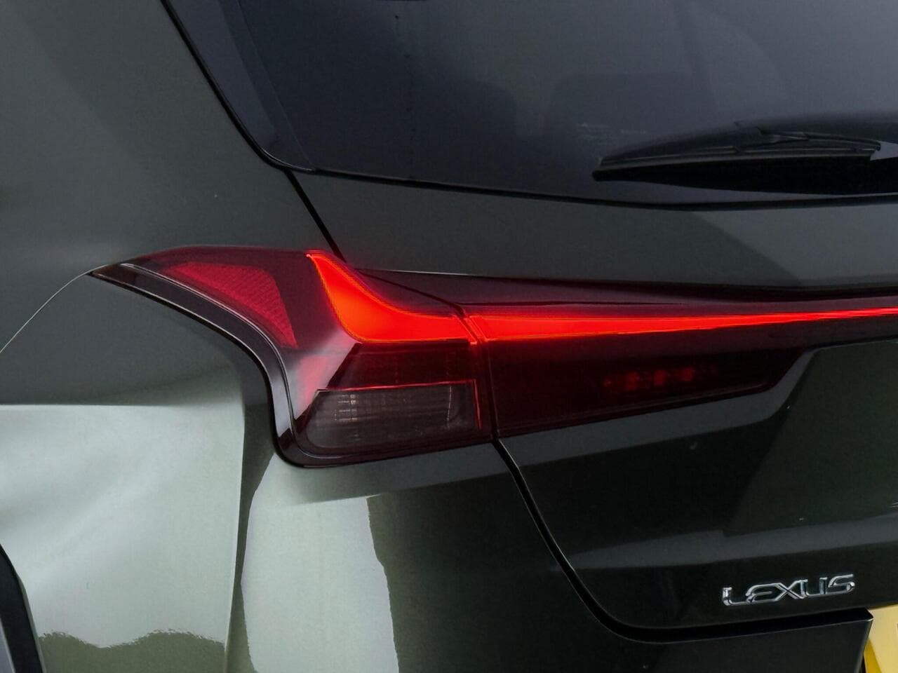 Lexus UX thumbnail Lights Rear