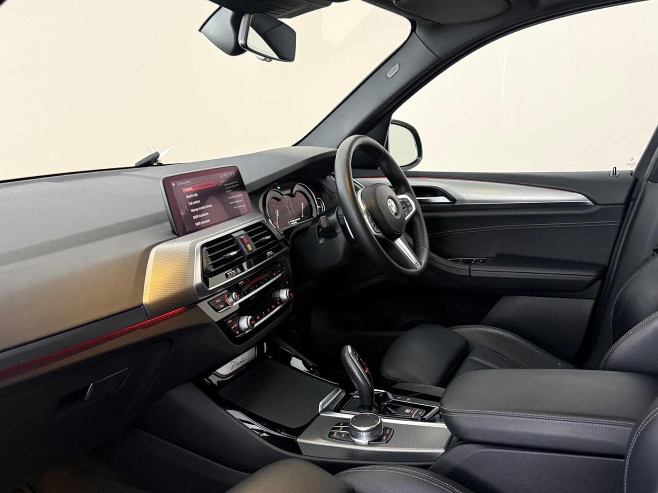 BMW X3 thumbnail Interior Front