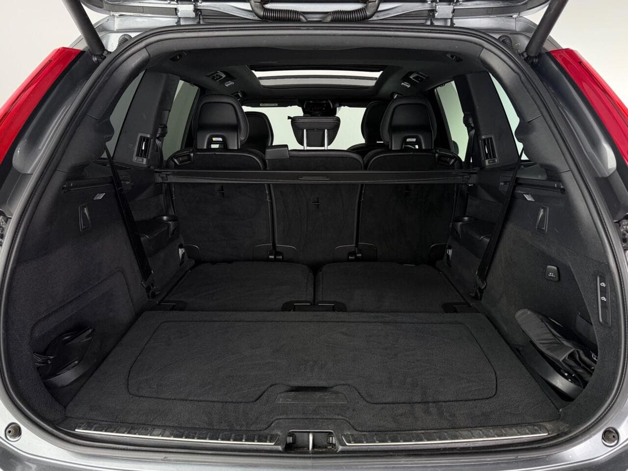 Volvo XC90 thumbnail Boot