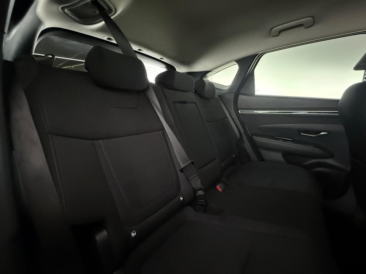 Hyundai TUCSON thumbnail Seats Rear