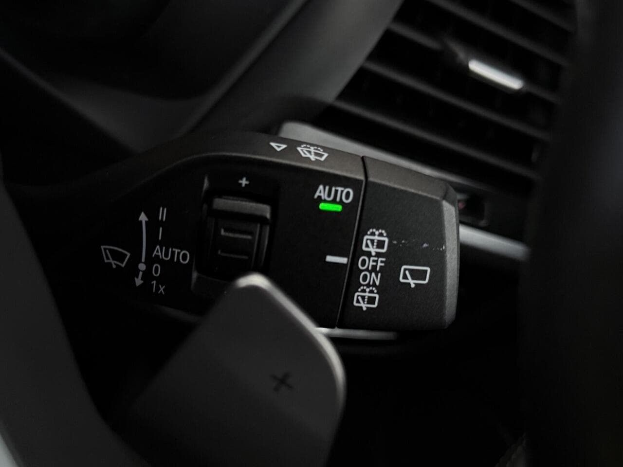 BMW X3 thumbnail Misc Controls