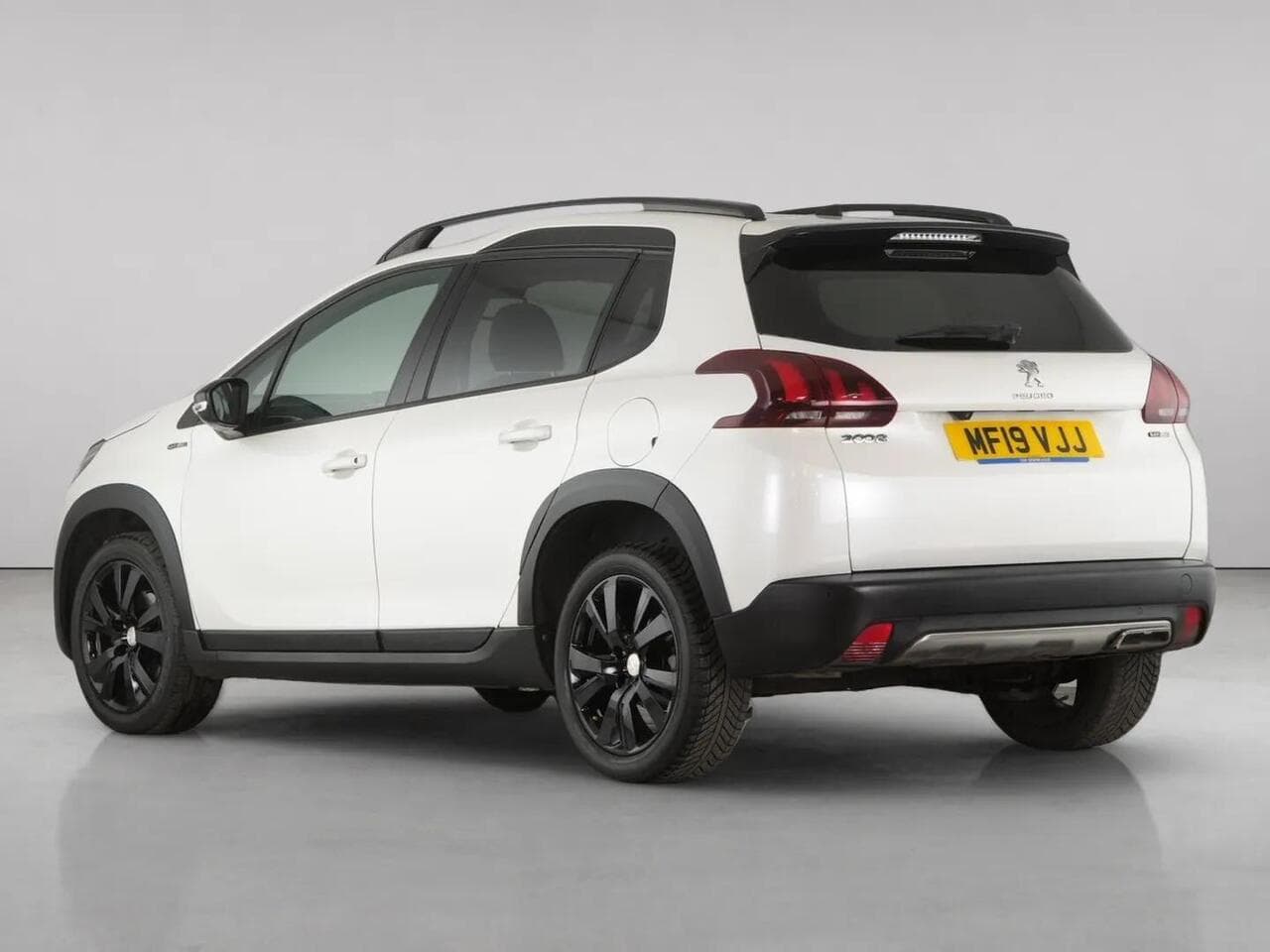 Peugeot 2008 thumbnail Rear Left