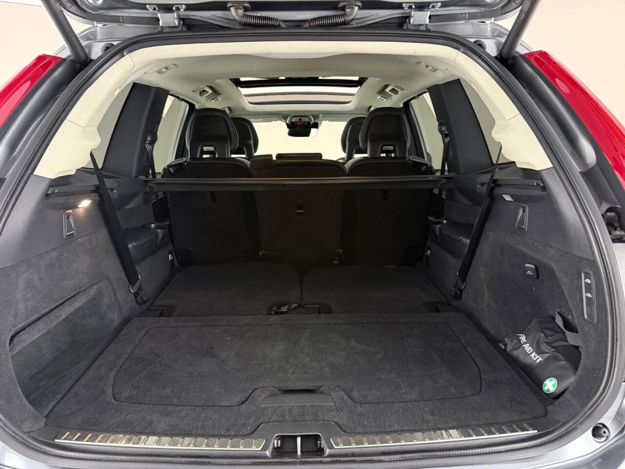Volvo XC90 thumbnail Boot