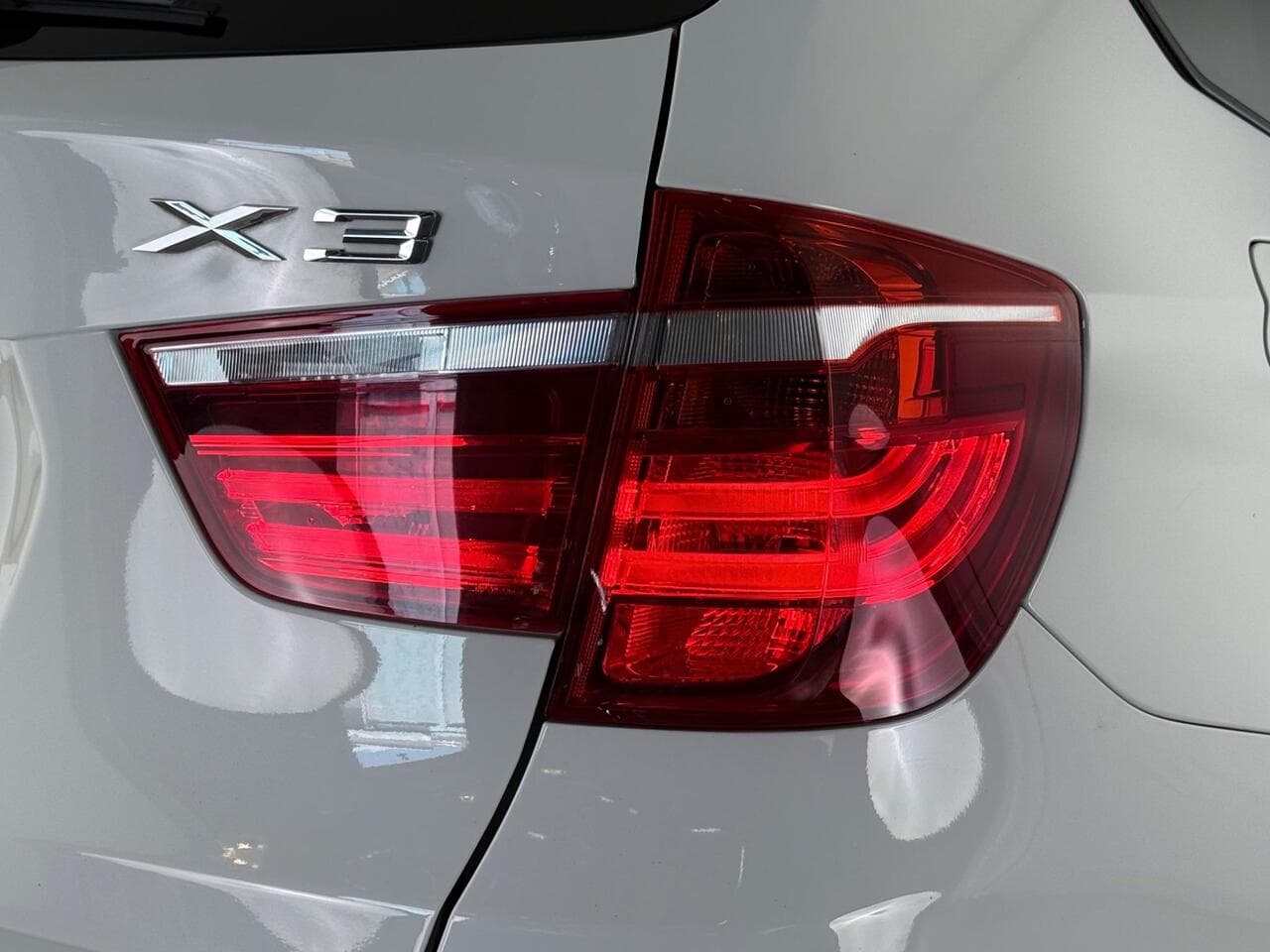 BMW X3 thumbnail Lights Rear