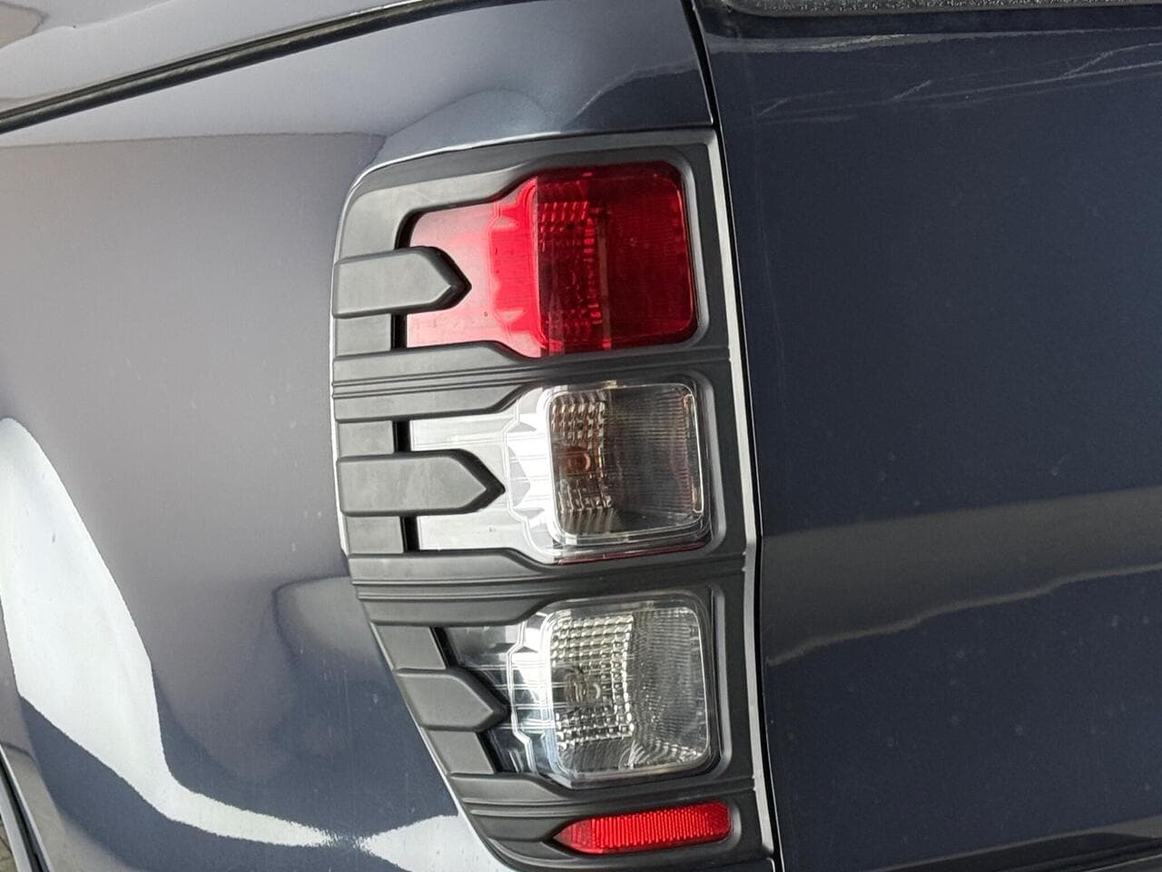Ford Ranger thumbnail Lights Rear