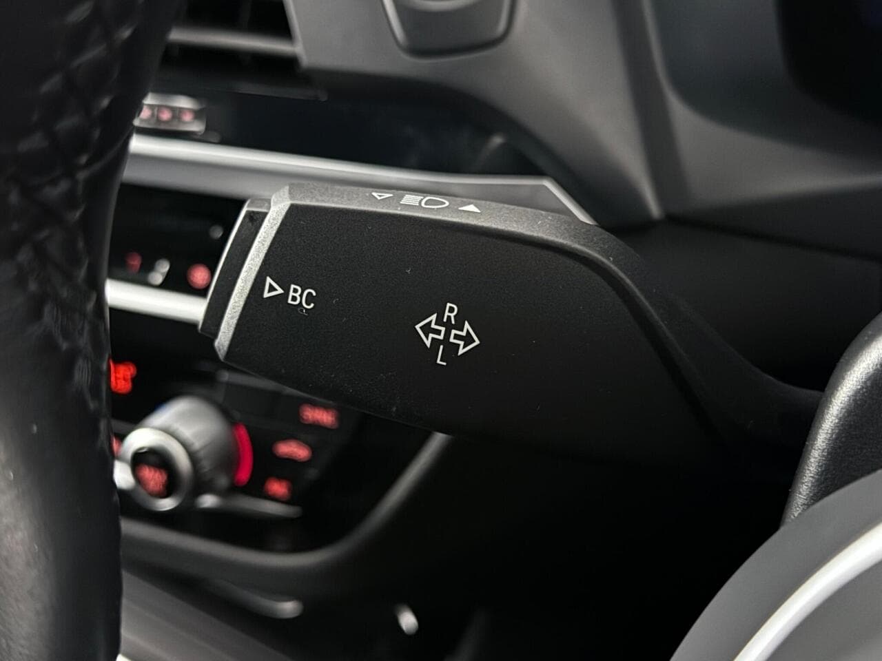 BMW X3 thumbnail Misc Controls