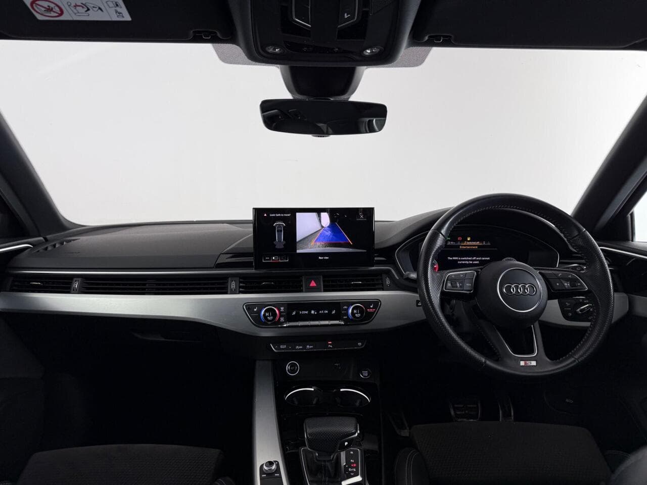Audi A4 Avant thumbnail Interior Front