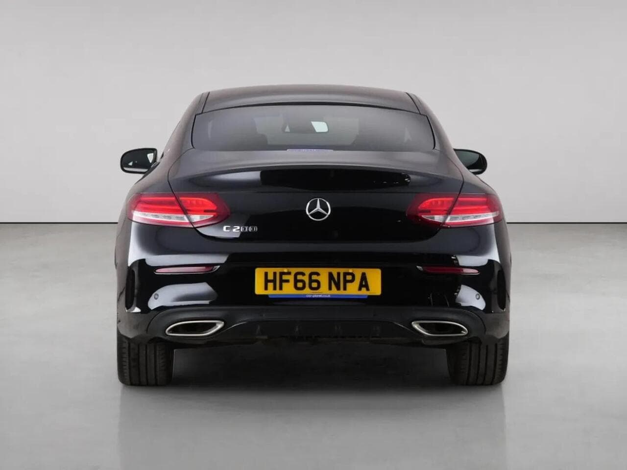Mercedes-Benz C Class thumbnail Rear