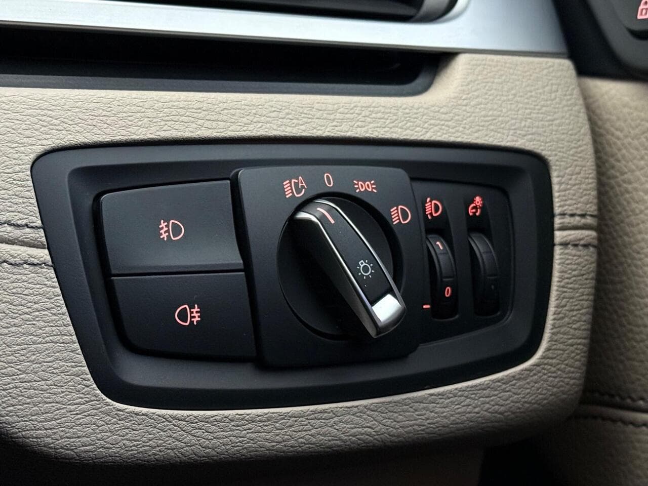 BMW X1 thumbnail Misc Controls
