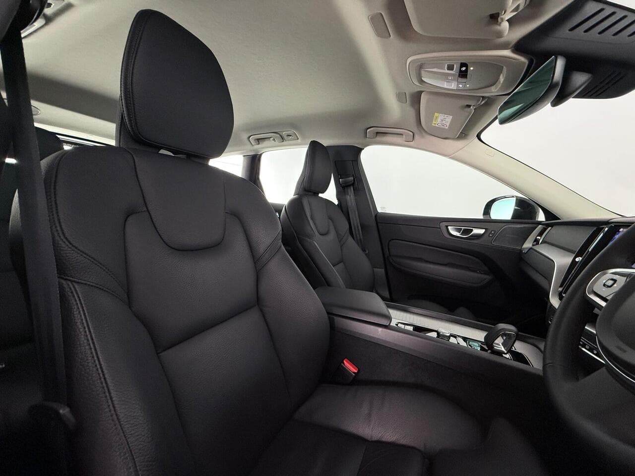 Volvo XC60 thumbnail Seat Driver