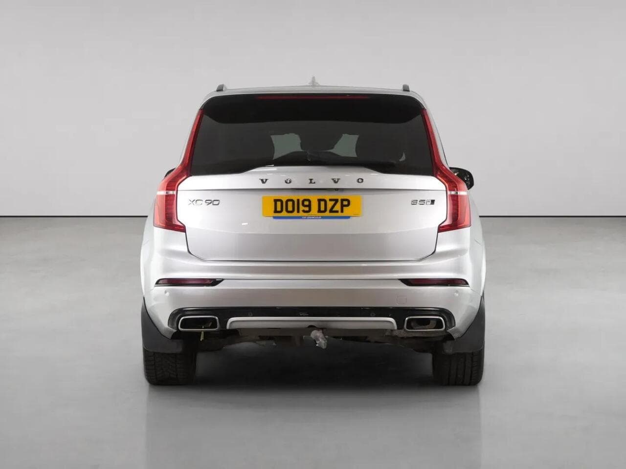 Volvo XC90 thumbnail Rear