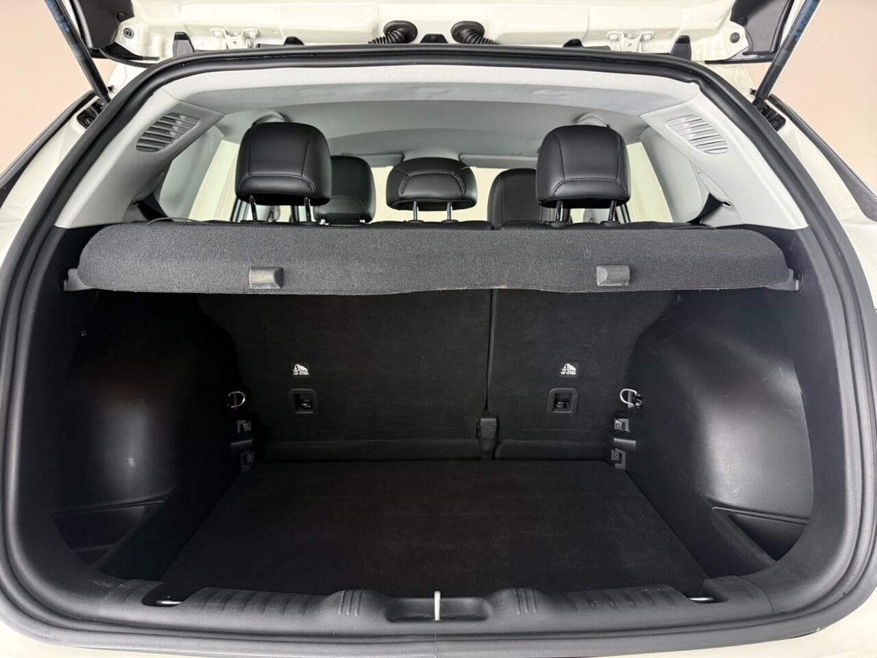 Jeep Compass thumbnail Boot