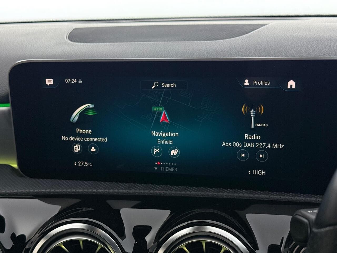 Mercedes-Benz A Class thumbnail Infotainment System