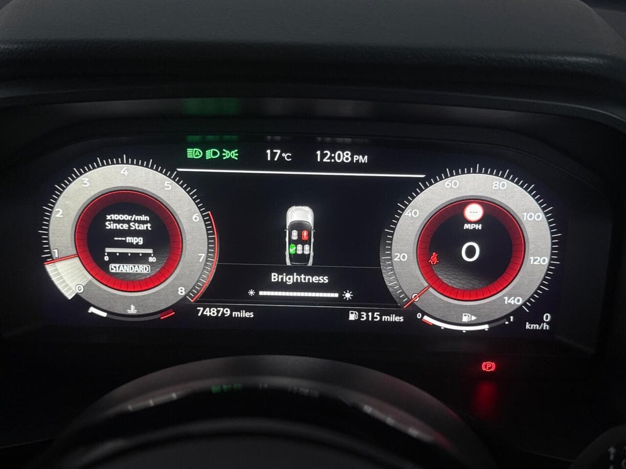 Nissan Qashqai thumbnail Driver Instruments