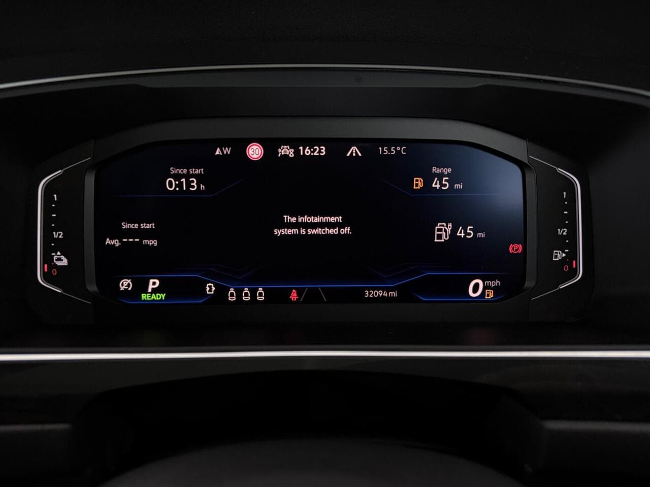 Volkswagen Tiguan thumbnail Driver Instruments