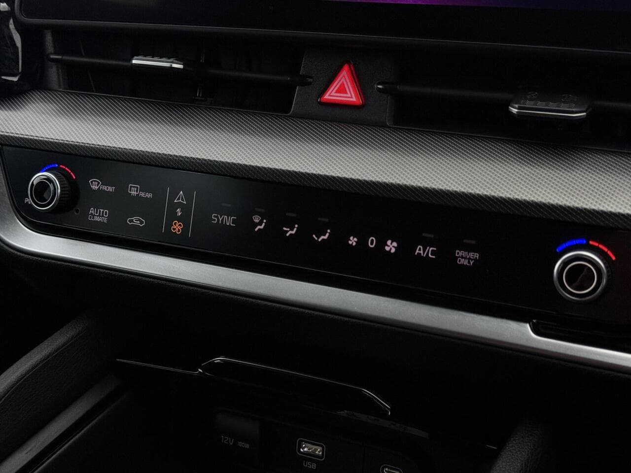Kia Sportage thumbnail Misc Controls