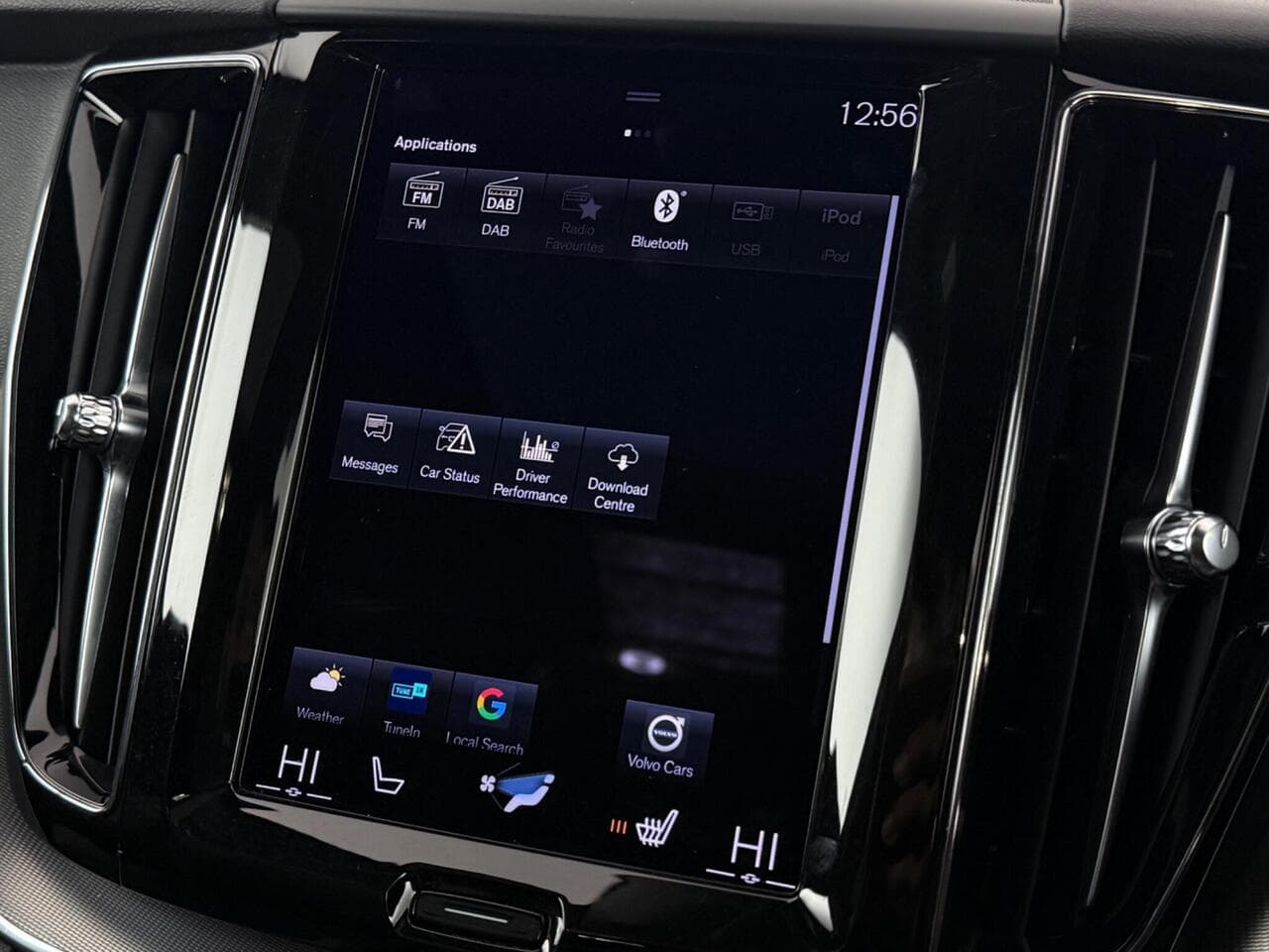 Volvo XC60 thumbnail Infotainment System