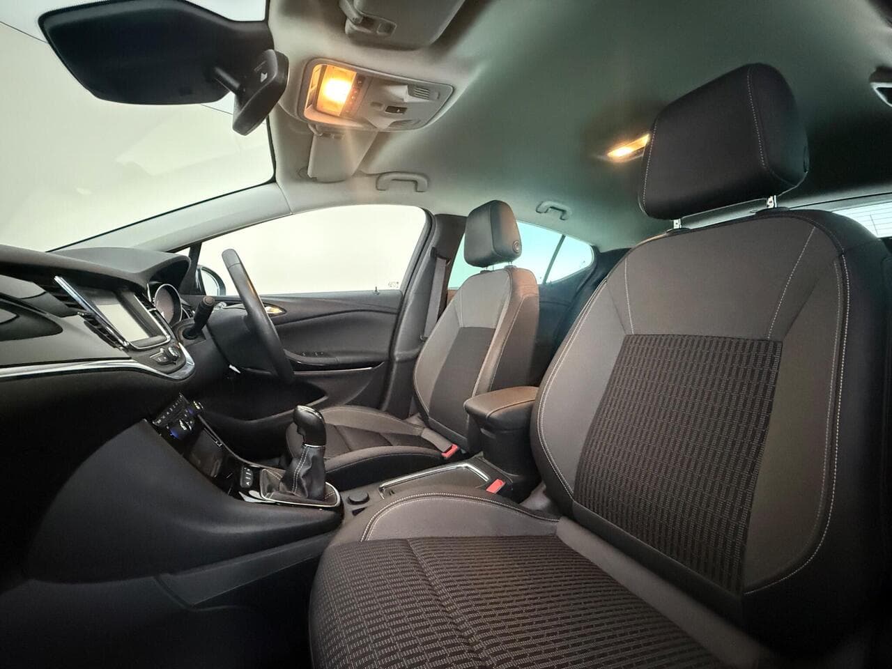 Vauxhall Astra thumbnail Seat Front Passenger