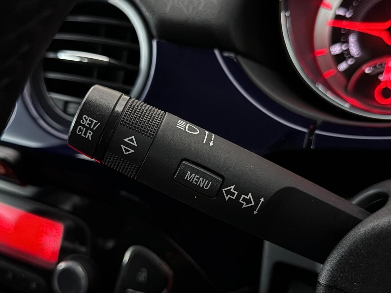 Vauxhall ADAM thumbnail Misc Controls