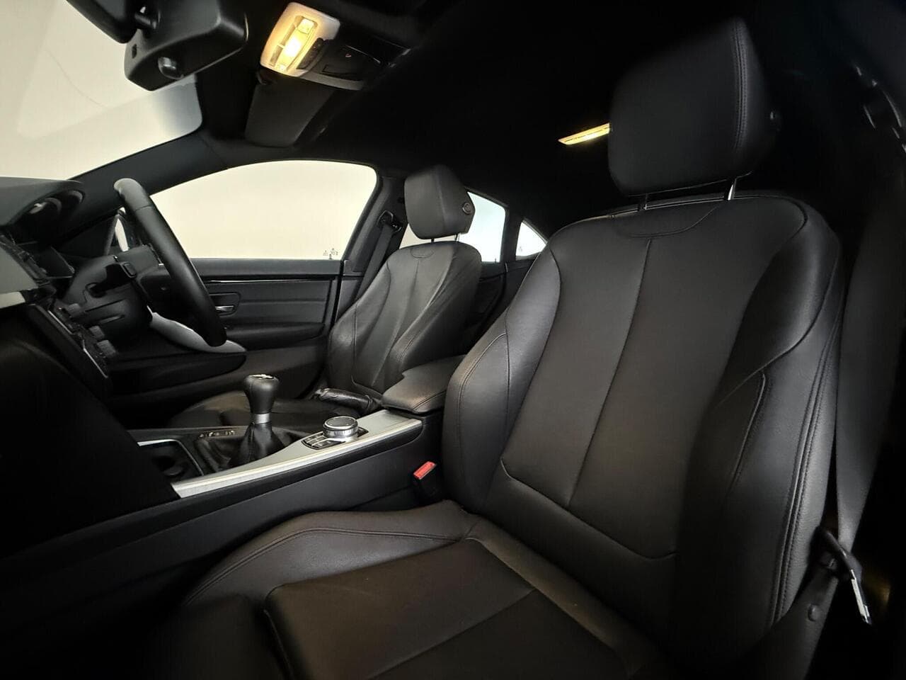 BMW 4 Series Gran Coupe thumbnail Seat Front Passenger