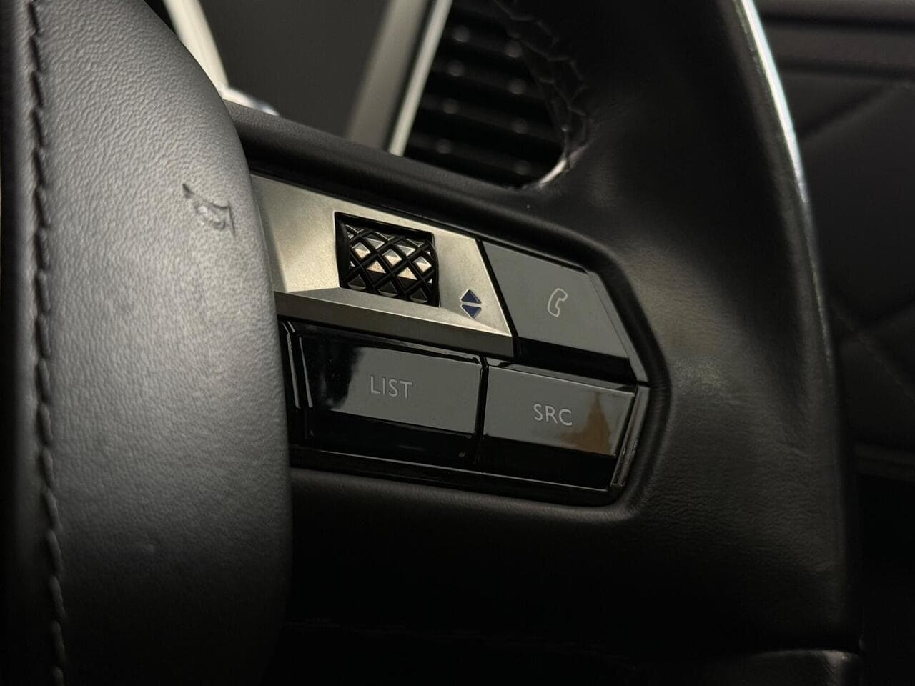 DS AUTOMOBILES DS 7 CROSSBACK thumbnail Misc Controls