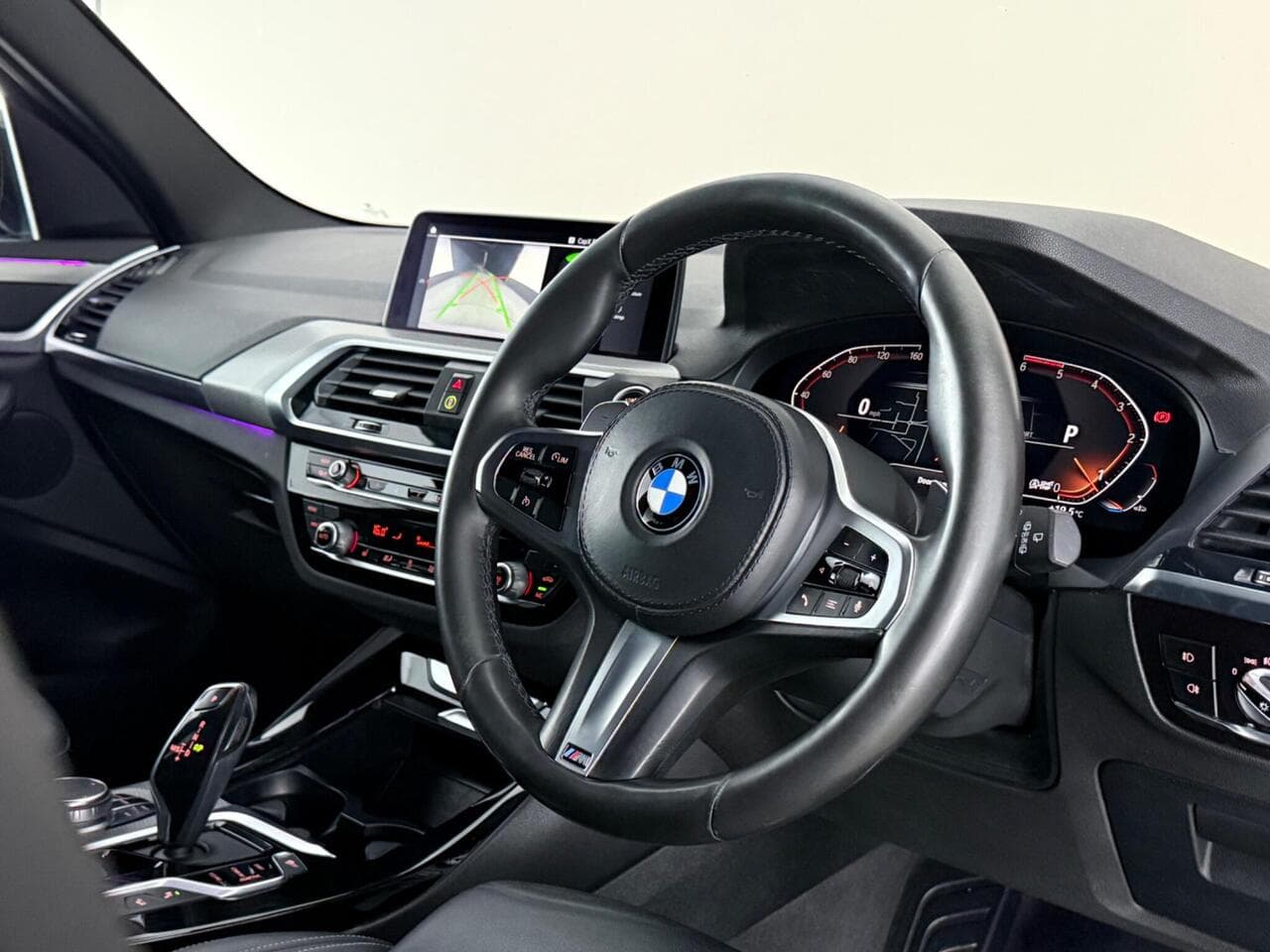 BMW X3 thumbnail Steering Wheel