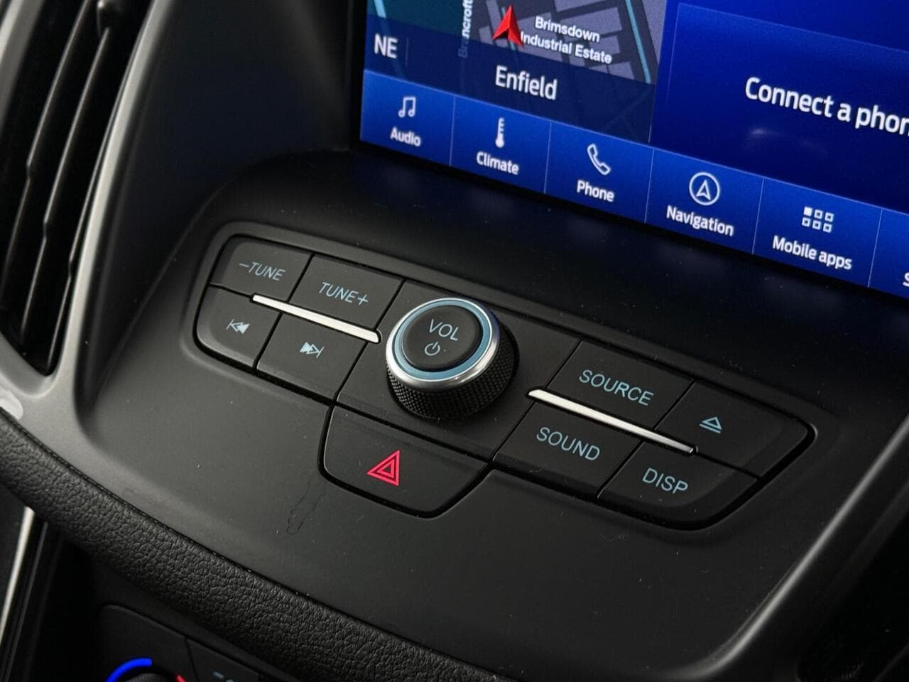 Ford Kuga thumbnail Misc Controls