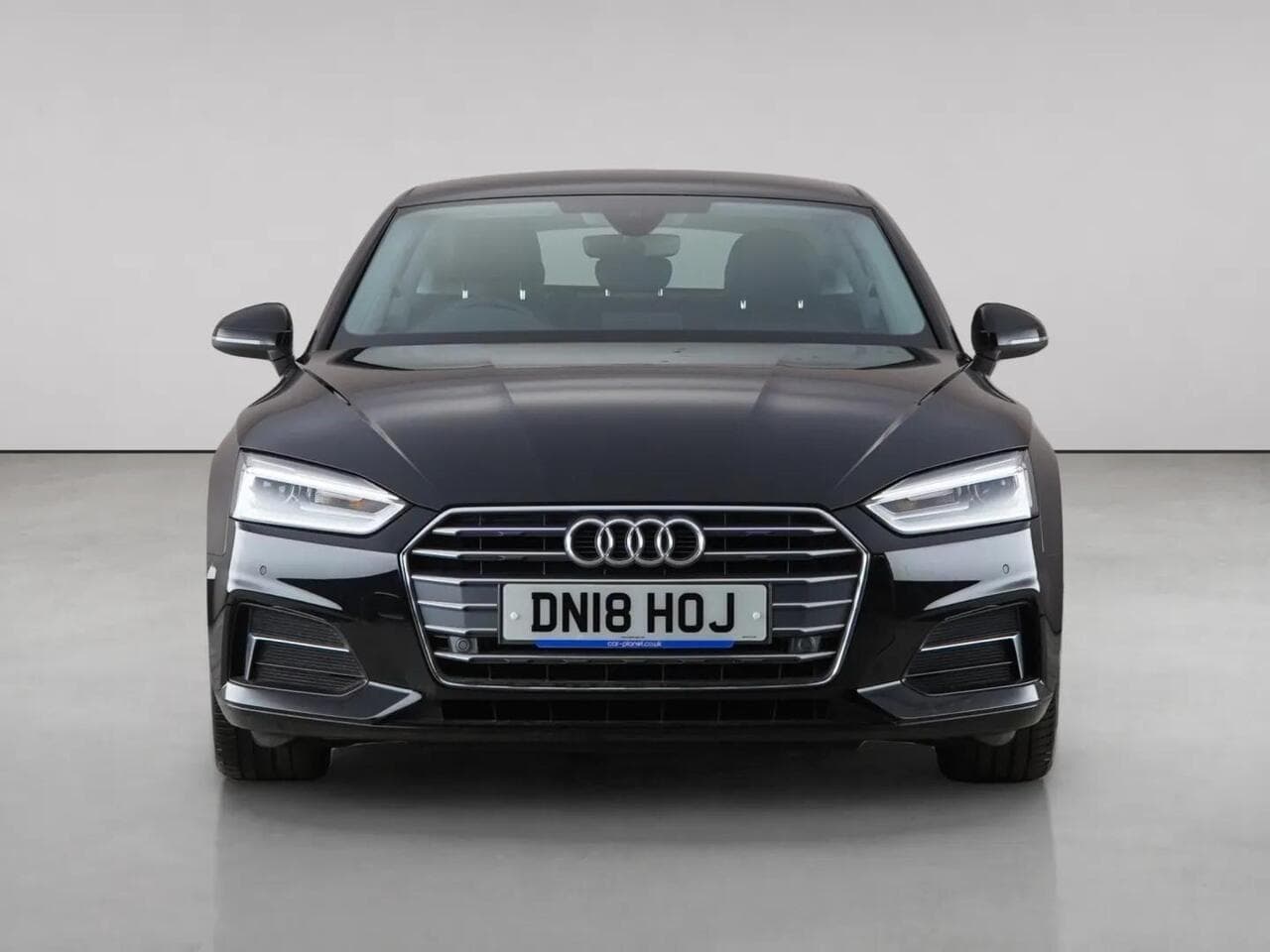 Audi A5 thumbnail Front