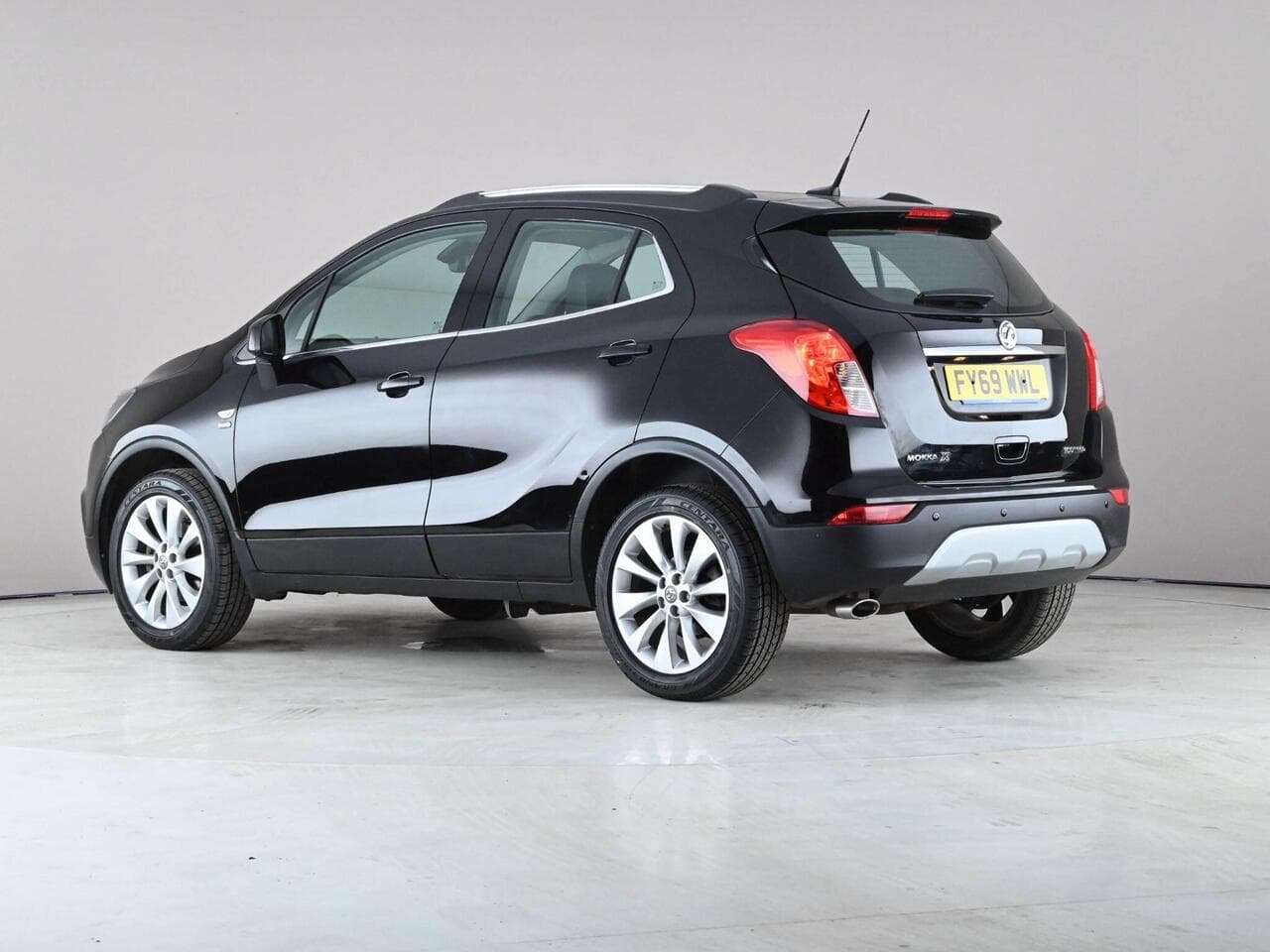 Vauxhall Mokka X thumbnail Rear Left