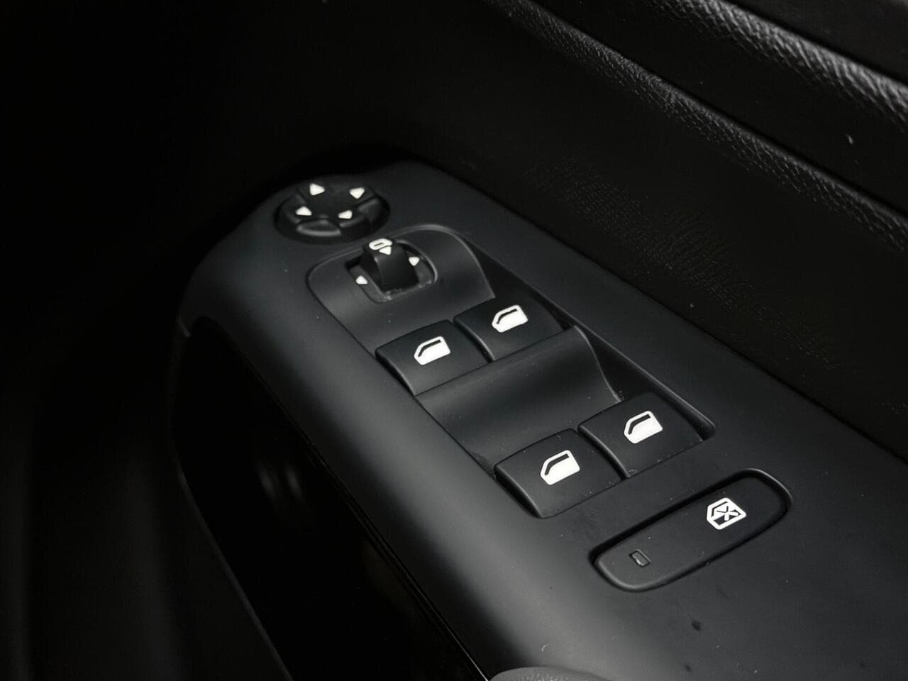 Citroen C5 Aircross thumbnail Misc Controls