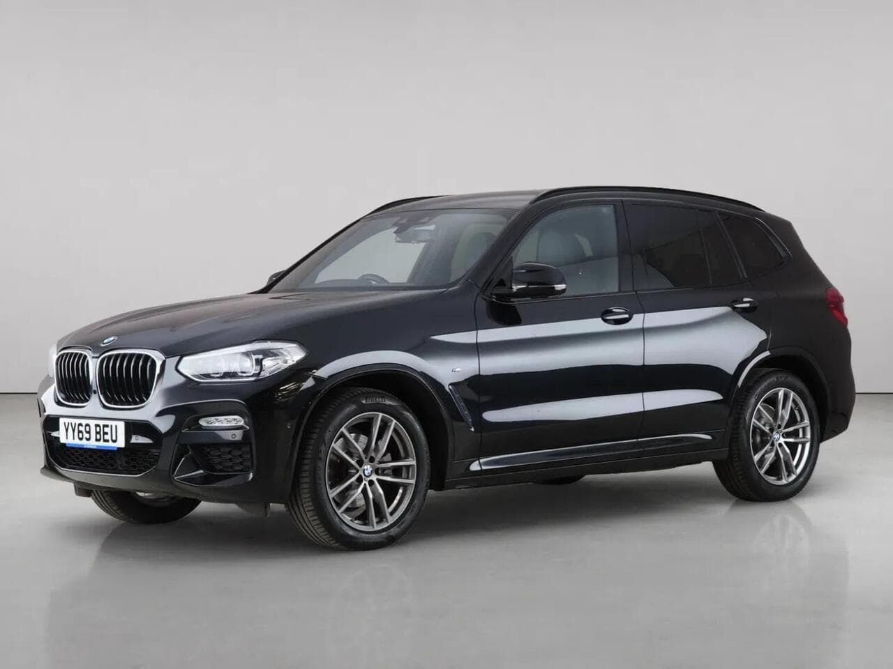 BMW X3 thumbnail Front Left