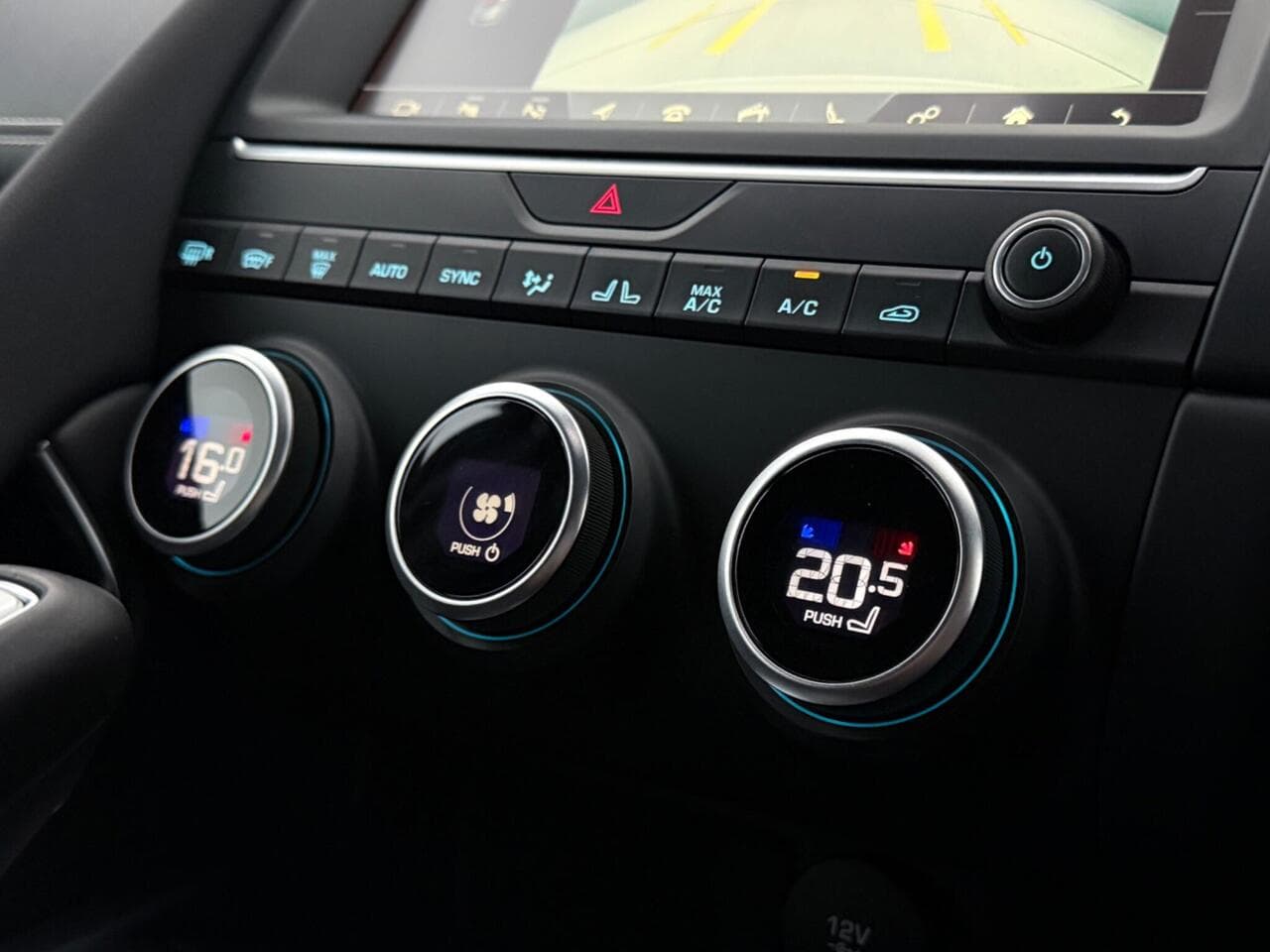 Jaguar E-PACE thumbnail Inconclusive