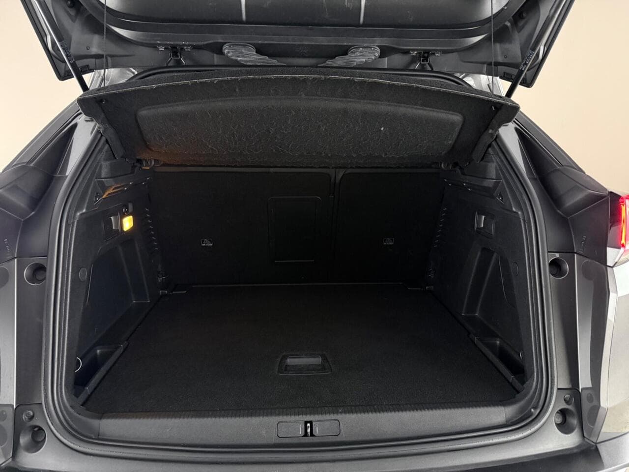 Peugeot 3008 thumbnail Boot