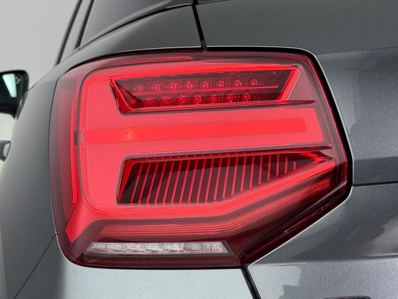 Audi Q2 thumbnail Lights Rear