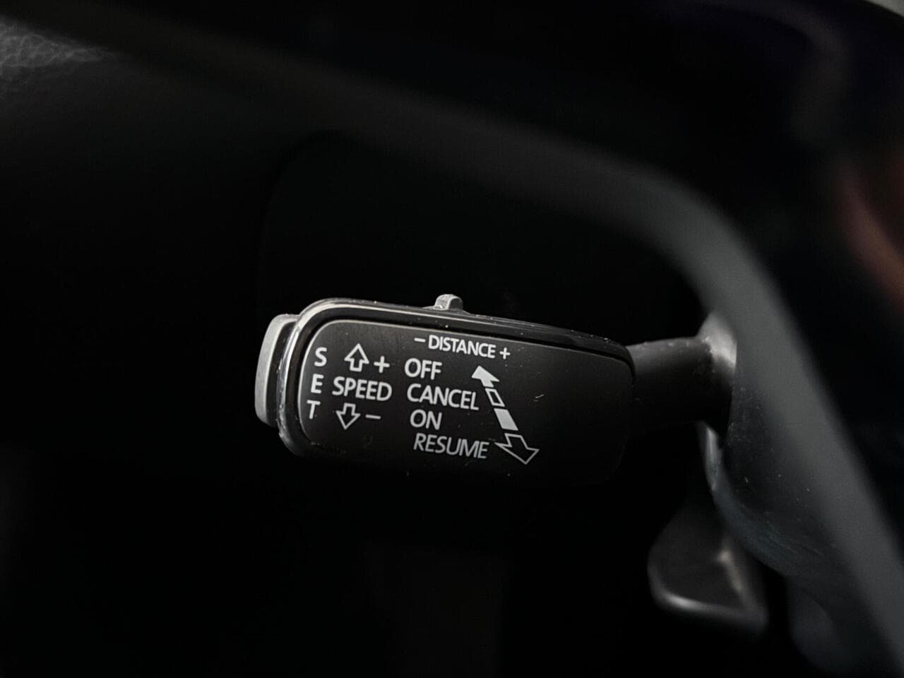 Skoda Superb thumbnail Misc Controls
