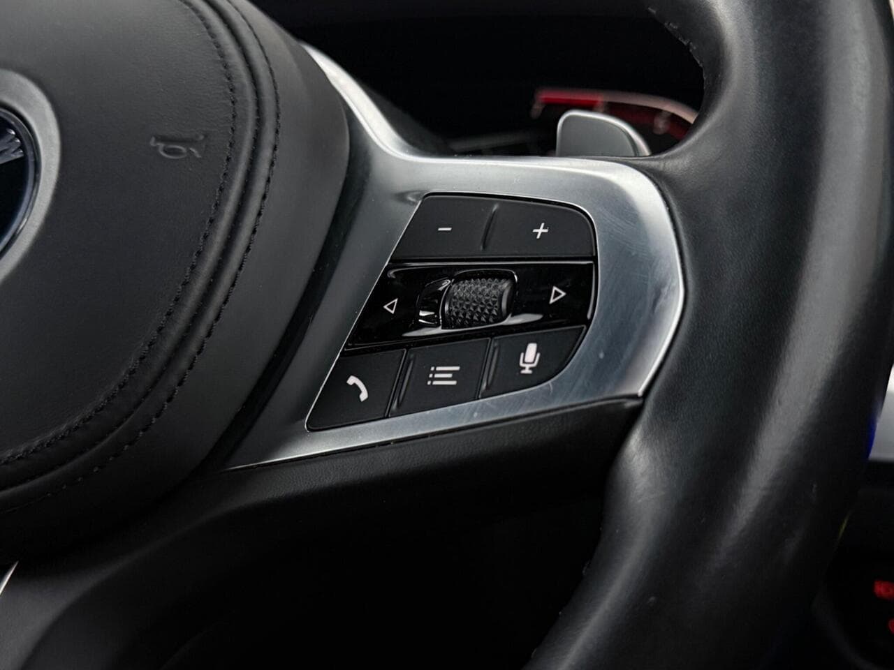BMW 3 Series thumbnail Misc Controls