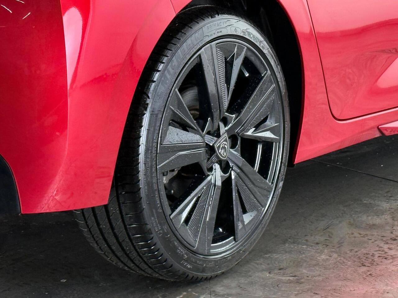Peugeot 308 thumbnail Wheel