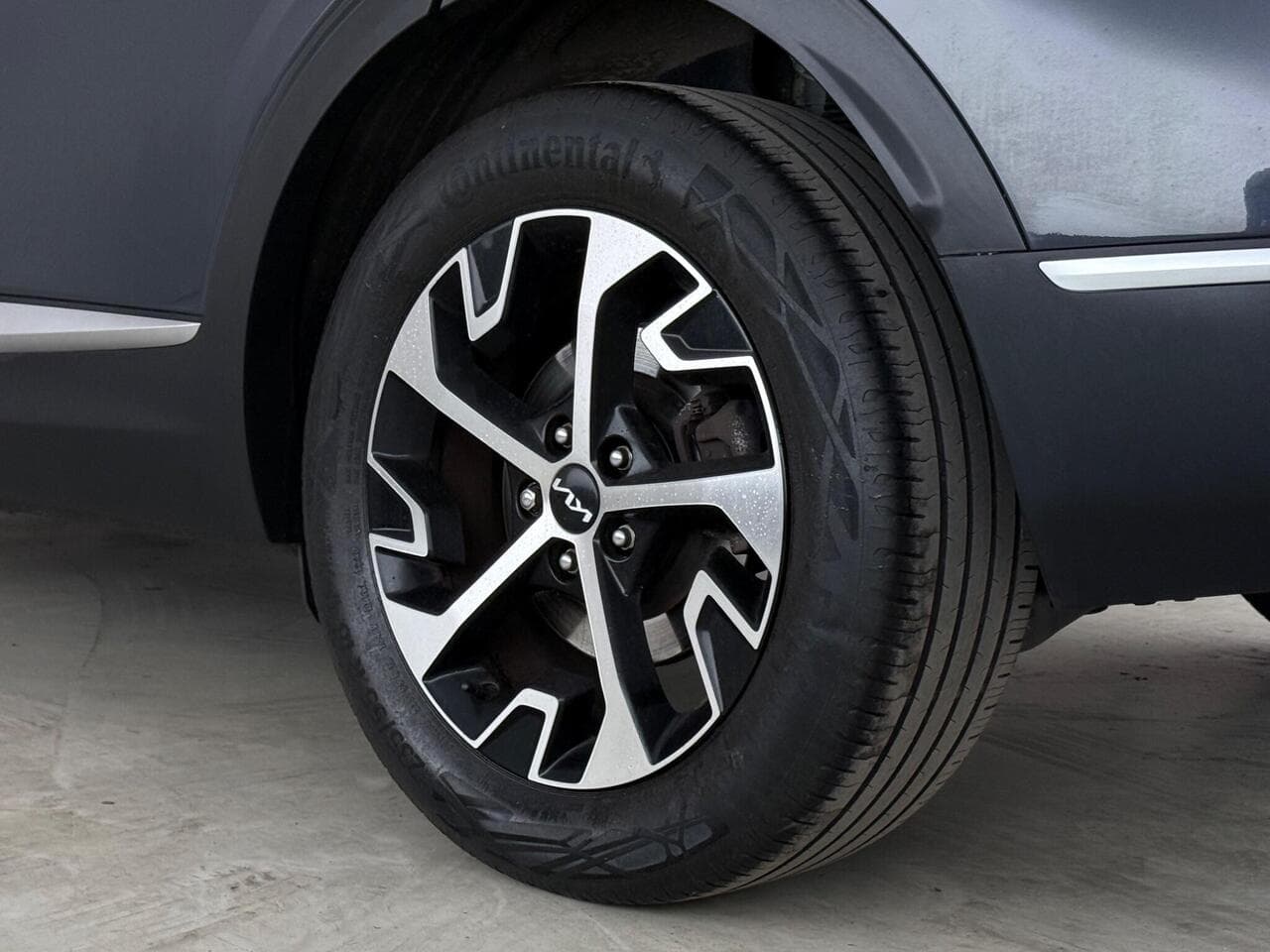 Kia Sportage thumbnail Wheel
