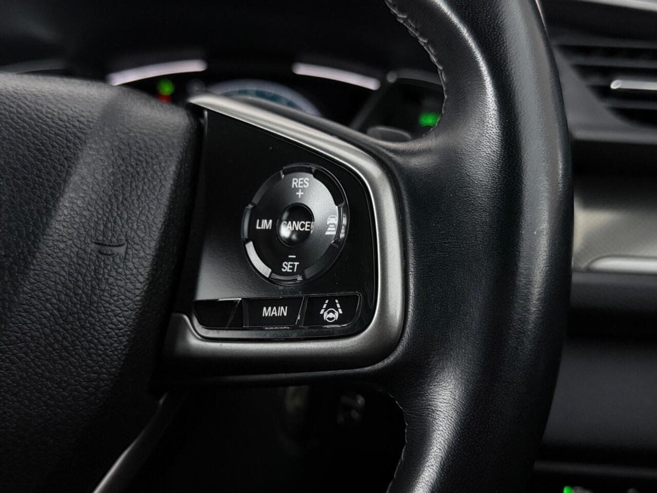 Honda Civic thumbnail Misc Controls