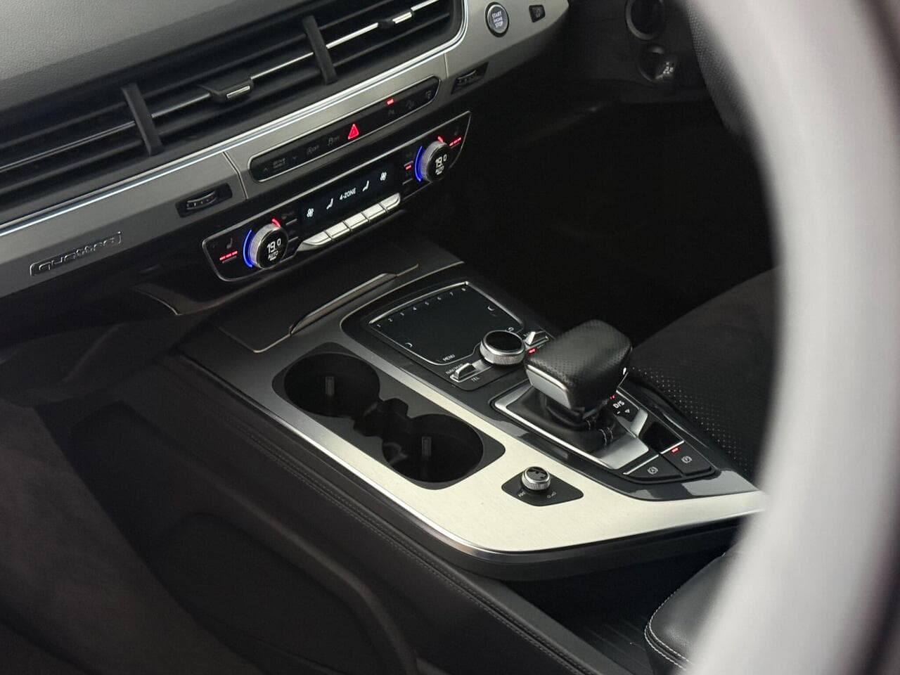 Audi Q7 thumbnail Inconclusive