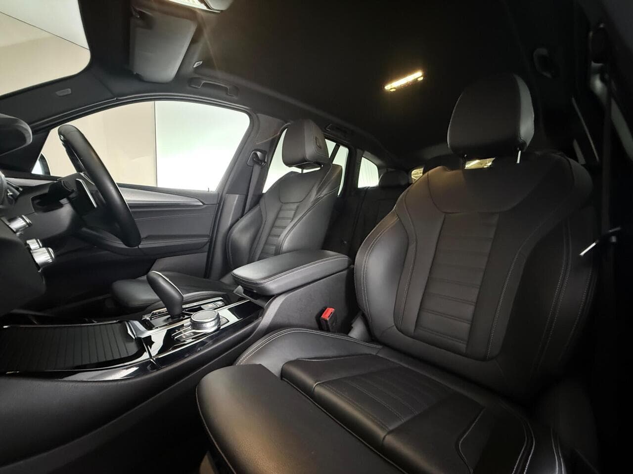 BMW X3 thumbnail Seat Front Passenger