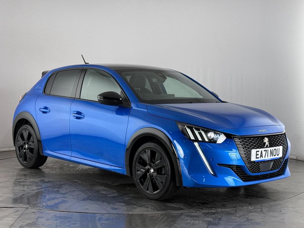 Peugeot 208 - Peugeot 208 1.2 PureTech GT Premium EAT Euro 6 (s/s) 5dr