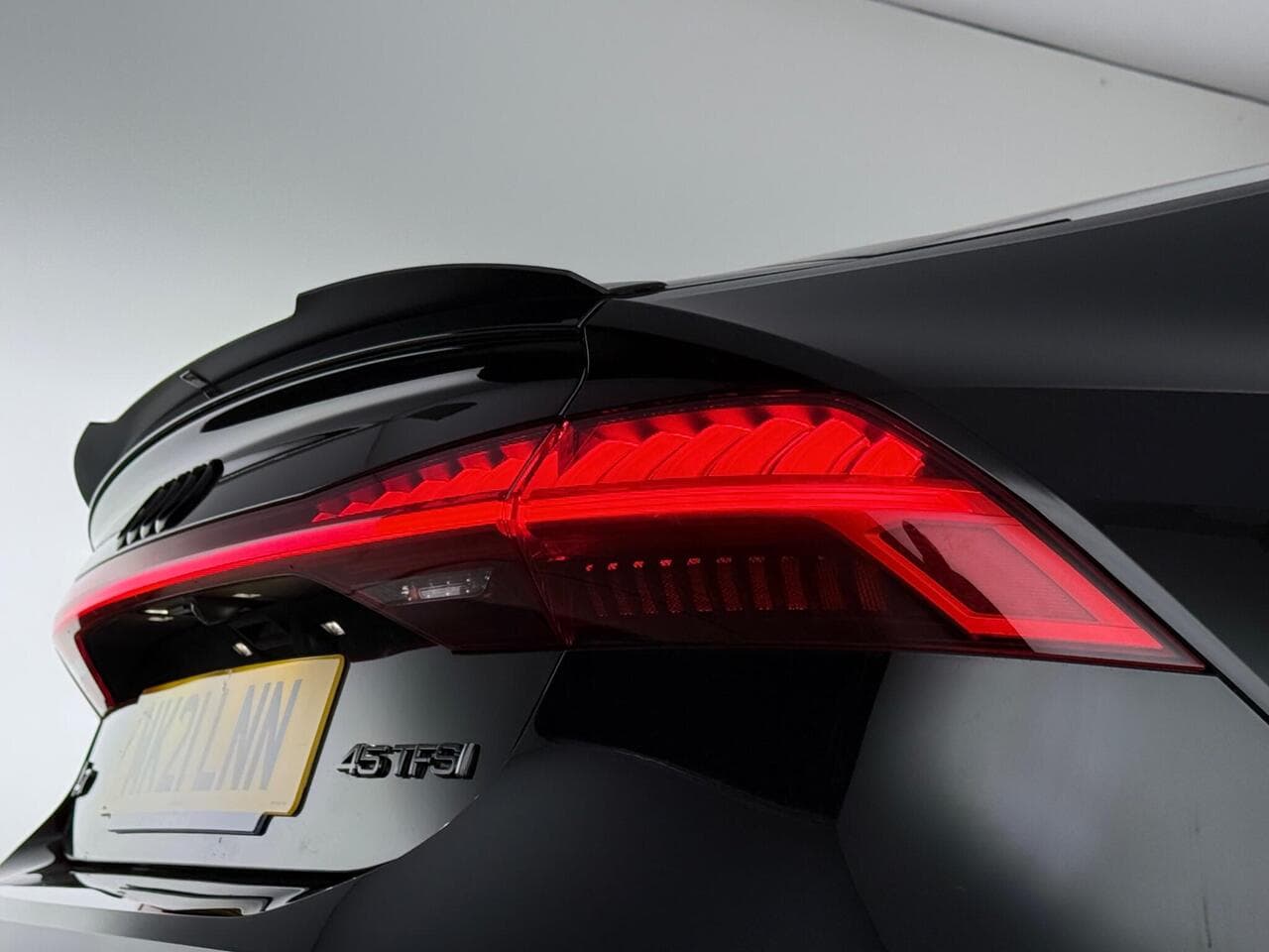 Audi A7 thumbnail Lights Rear